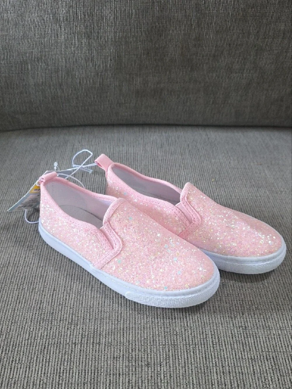 Cat & Jack Girls Pink Glitter Slip-On Madagan Shoes, NWT, Size 12.